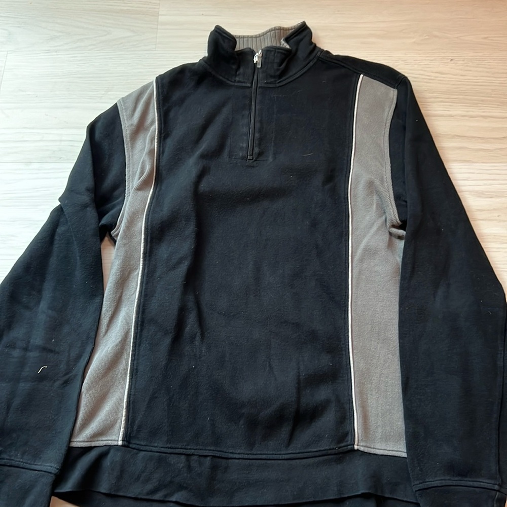VanHeusen Sport men’s pullover 1/4 zip size XL